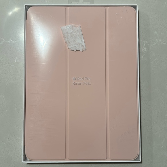 NWT Apple iPad Pro Smart Folio 11” - Picture 1 of 4
